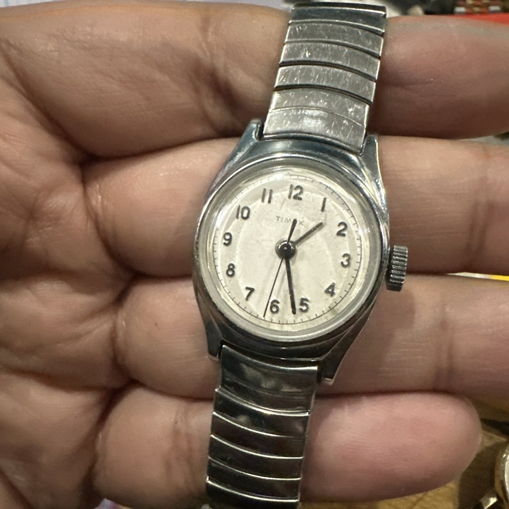 Works Vintage Timex Watch Women Silver White Dial Manual Wind 24mm Fit 6.25in"